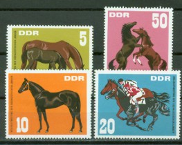 4a-1305.jpg (23915 Byte)