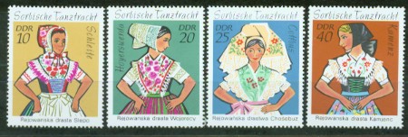 4a-1671.jpg (35405 Byte)