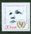 4a-1690.jpg (8101 Byte)