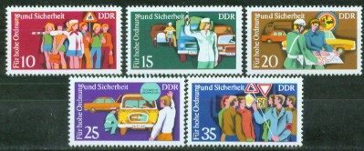 4a-2082.jpg (34169 Byte)