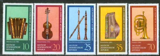 4a-2228.jpg (42326 Byte)