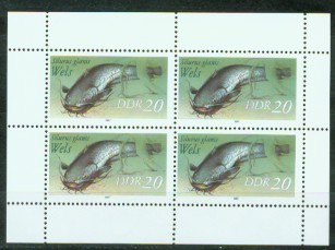 4a-3097.jpg (23298 Byte)