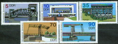 4a-3207.jpg (29077 Byte)