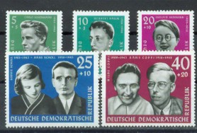 4a-853.jpg (25167 Byte)